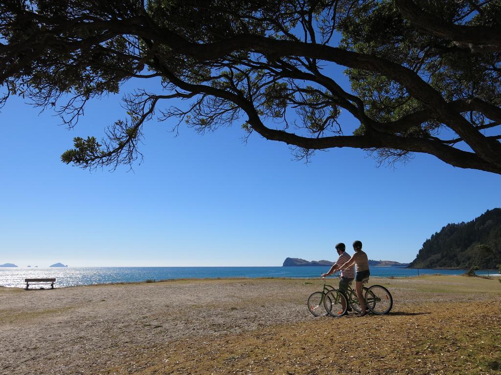 Ocean Breeze Resort Pauanui Buitenkant foto