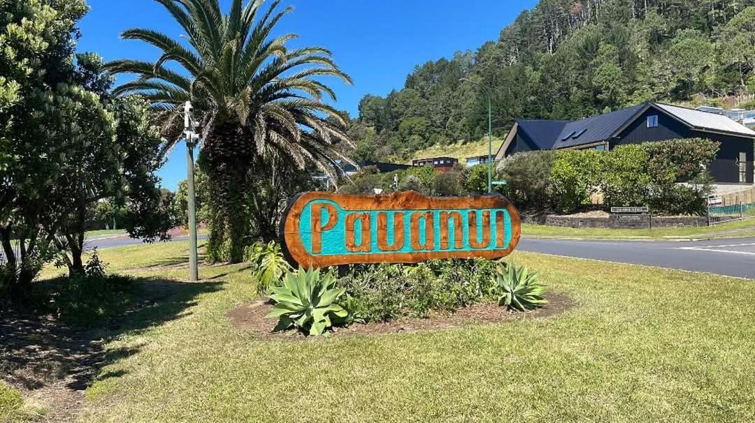 Ocean Breeze Resort Pauanui Buitenkant foto