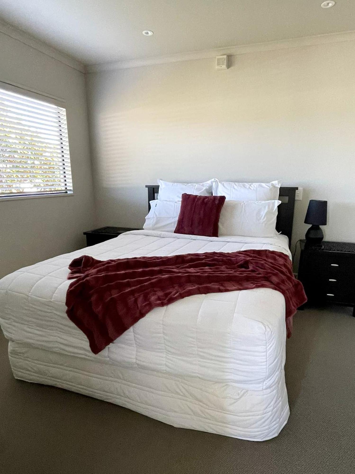 Ocean Breeze Resort Pauanui Buitenkant foto
